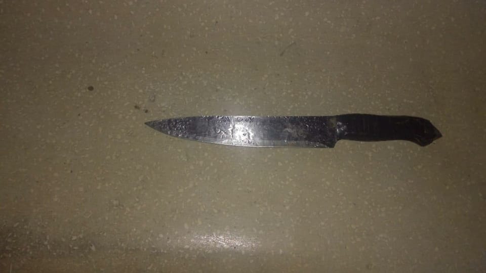 Homem escapa de tentativa de homicídio após ser atacado com faca, em Baixo Guandu