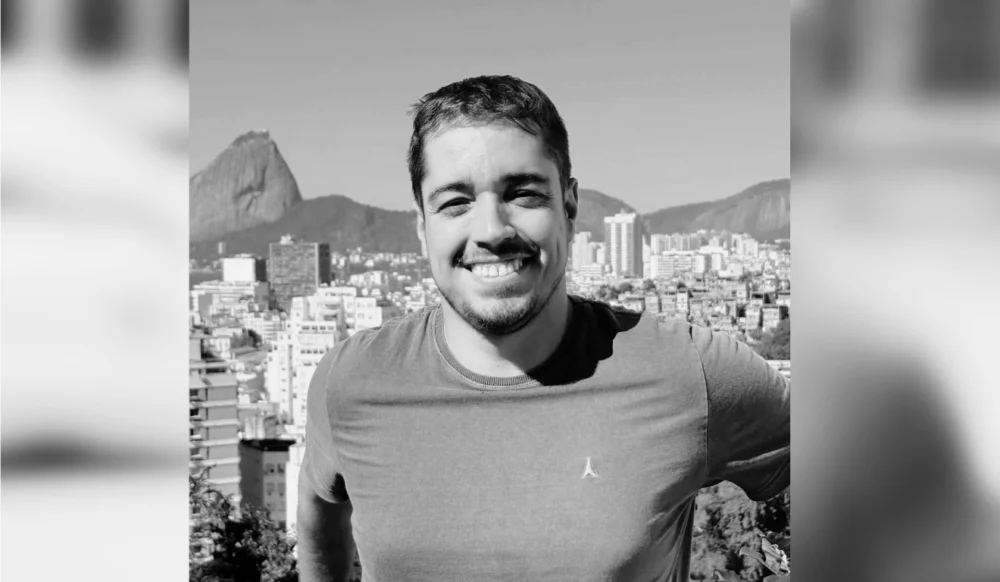 Morre aos 33 anos o jornalista Caíque Verli, repórter da TV Gazeta